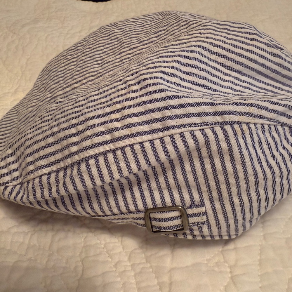 Janie and Jack Striped Seersucker Newsboy Cap + Bow Tie